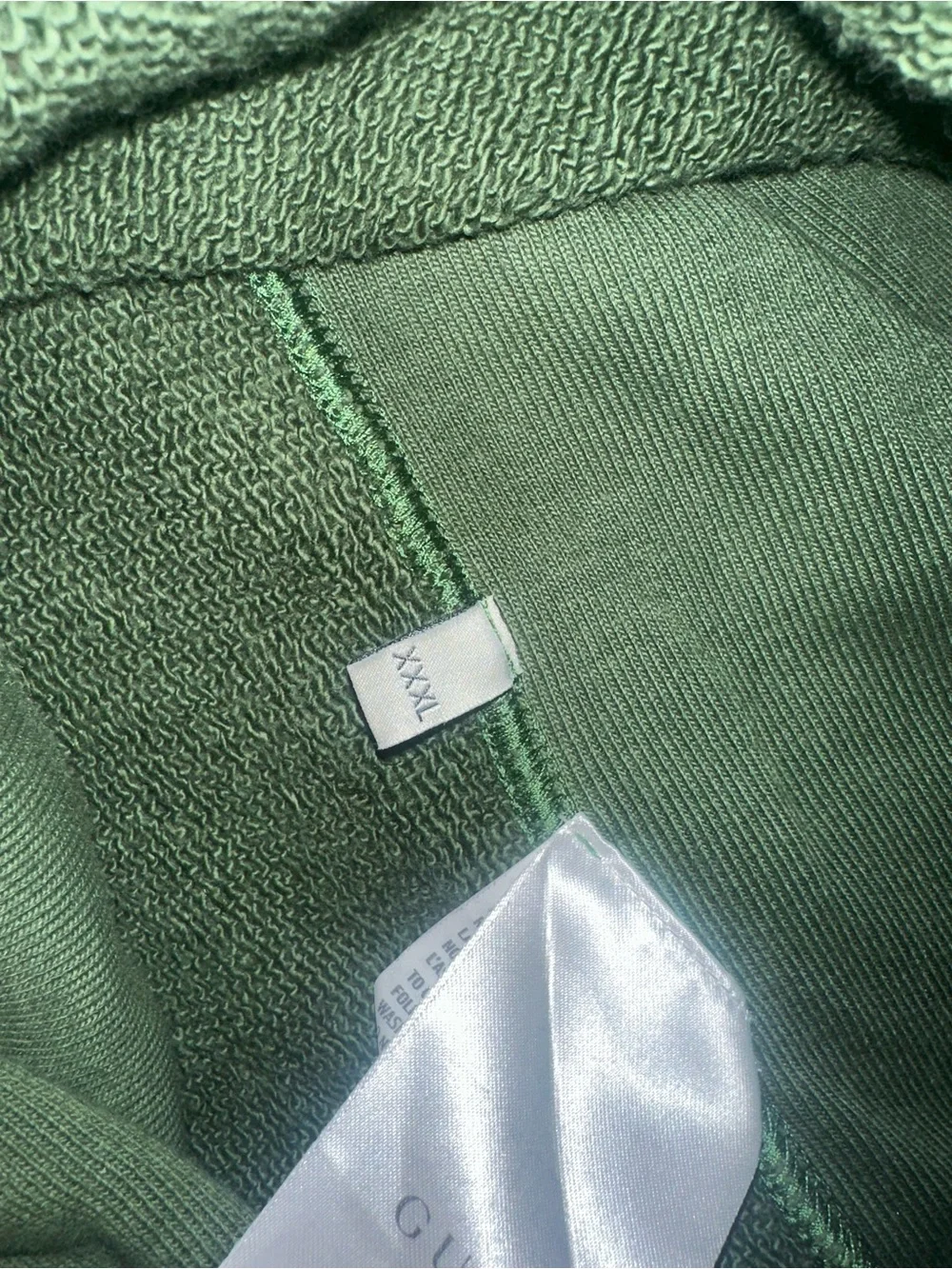Gucci Green Pullover with Red Cat-Mask Graphic